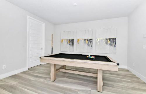 Contemporary Condo With Pool Table Near Disney With Resort & Waterpark Access - B27-212 - Foto 14