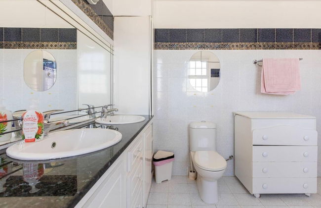 4 Bedroom Villa With Private Pool Near Beach - Foto 24