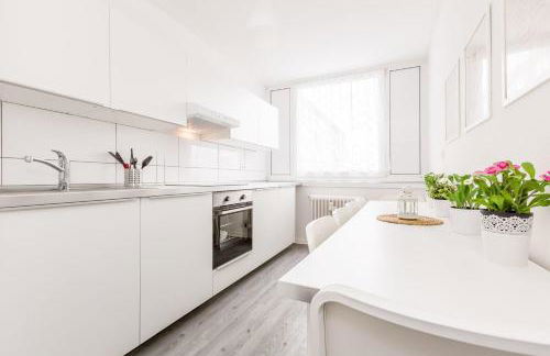 Fully Equipped Apartments with Balcony - Photo 17