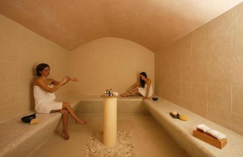 Holiday flats at Domaine de Saint-Endréol with golf, SPA and pool - Foto 6