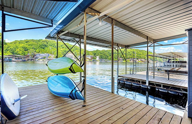 The Lake Shack Waterfront Life - Photo 32