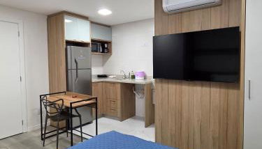 Apto novo com Ar Condicionado bem localizado - Foto 3