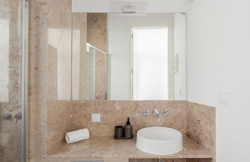 Calçada de Santo Amaro Apartments - Photo 74