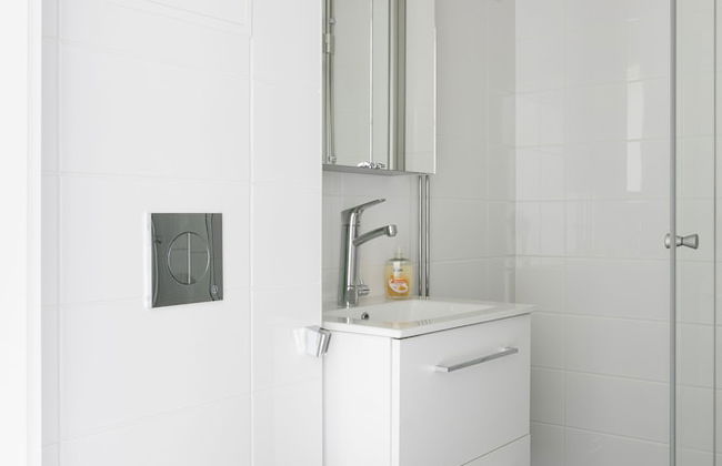 2ndhomes Modern 1BR Apartment w Balcony - Foto 14