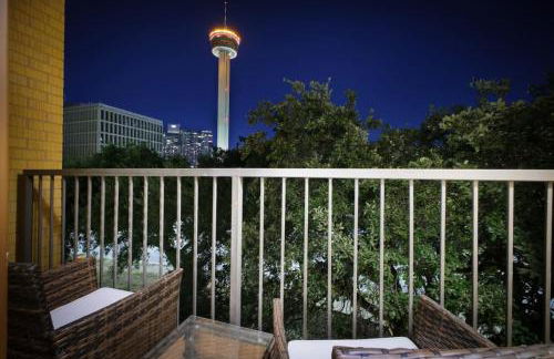 1BR Escape w Pool,Gym-Near Rvrwalk,Dome & Cnv Ctr - Foto 9