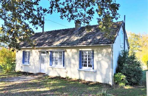 Cottage in France Near Hiking Trails - Foto 1