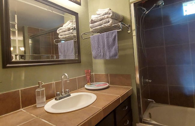 Kozy Cove Cabin - 1 Block to Lake Boat Launch - Covered Boat Parking - Lake Fun - Photo 31