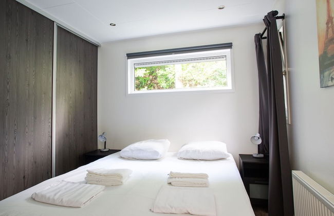 Beautiful House With Covered Terrace, Located in a Holiday Park in Rhenen - Photo 22