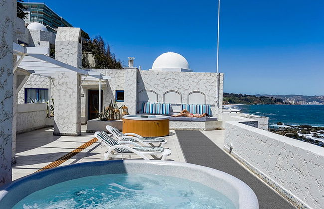 MR Mar Suites - Photo 2