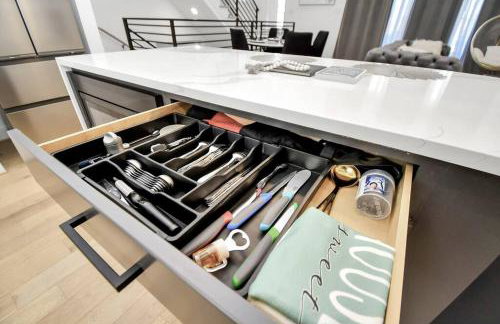 BlissHaven Luxe & Spacious in Downtown Houston with Soaking Tub ,Rooftop and free Parking - Foto 21