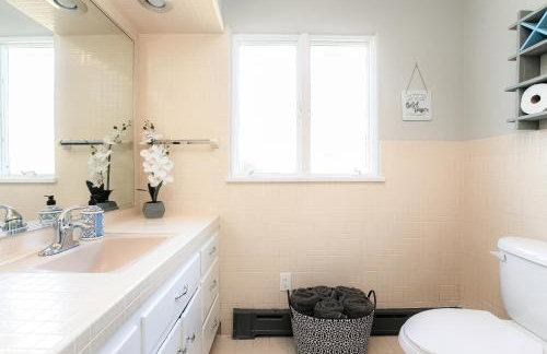 1mi to ND, King Beds, Easy Parking, Pet Friendly, Huge Fenced Yard for Games - Foto 50