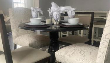 Cozy, Upstairs Apartment Pets Welcome with fee Family Friendly Close to Everything - Foto 5