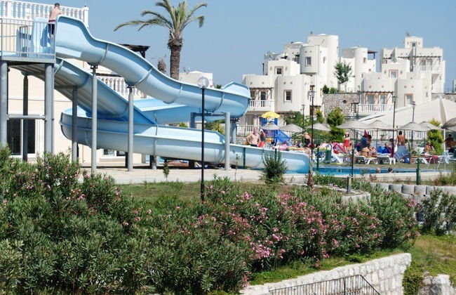 2 Bedrooms Apartment Lake View 5 by Likya Global - Photo 18