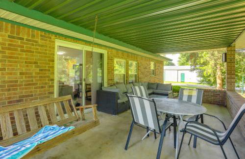 Riverfront Home with Porches and Views in Cotter! - Foto 22