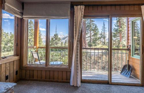 Brand New Listing! 5 minute walk to Canyon Lodge! Newly Updated Two-Bed, Two-Bath, Mountainback #14 - Foto 42