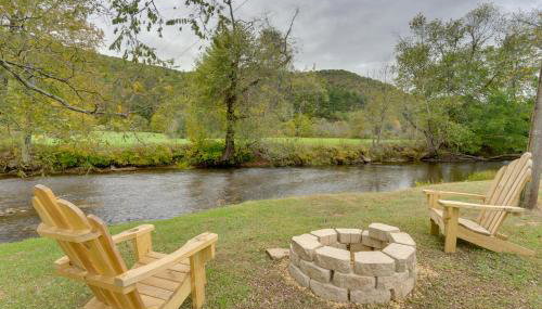 Hiawassee Riverfront Cabin 7 Mi to Lake Chatuge! - Foto 3