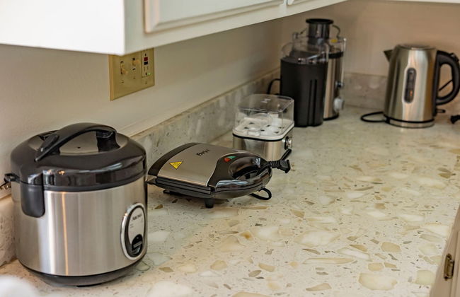 Serene Retreat With Modern Comforts in San Gabriel - Foto 44