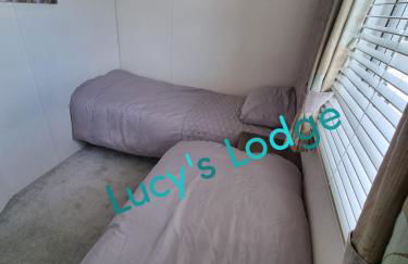 Lucy's Lodge - Photo 14