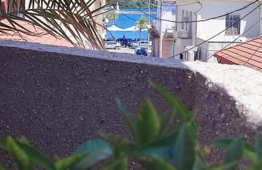 Diamond City Lux Apartment - Photo 3