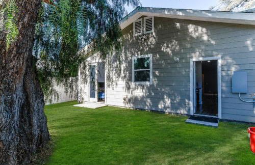 Stylish Modern Lake Balboa Retreat 3 Bedroom House - Foto 34