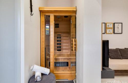 Grandfather's House - Photo 43