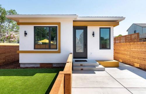 Sunny Guesthouse near Stanford w/Private Patio - Foto 1