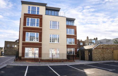 Margate Penthouse Private Balconies Sea Glimpses Gated Parking Air-Con The Penthouse Margate - Foto 21