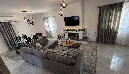 Το ΦΑΡΑΓΓΙ Του ΠΑΡΝΑΣΣΟΥ - Foto 3