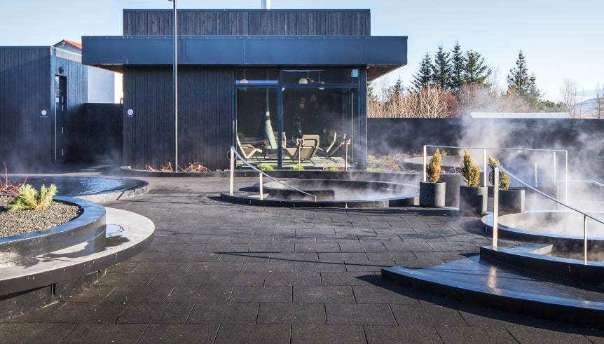 Entrada a los baños termales Krauma
