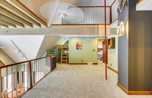 Private Peninsula! Laurel Lake Retreat with 3 Piers - Foto 16