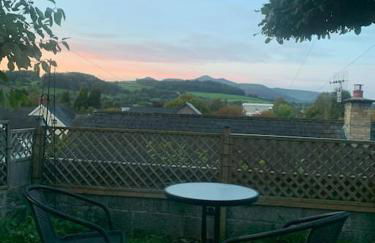 Mountain views in the heart of Brecon Town - Foto 1