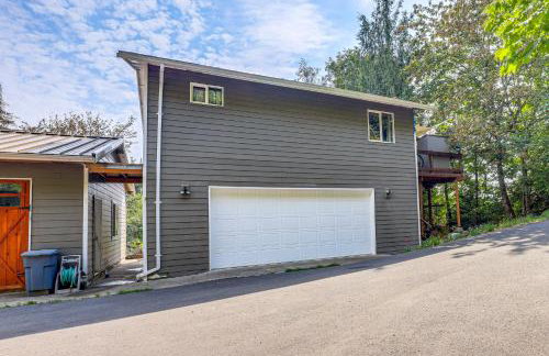 4 Mi to Sandy River Access Studio with Mtn Views! - Photo 25