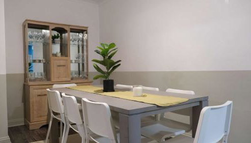 Lovely 5 Bedroom Home w Garden near Northampton - Foto 5