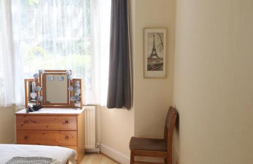 Spacious West London 2 Bedroom Apartment - Foto 25