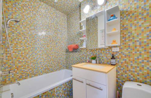 Riverfront Libertyville Retreat with Outdoor Kitchen - Foto 20