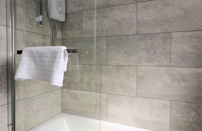 Carfin House - Motherwell - Photo 3