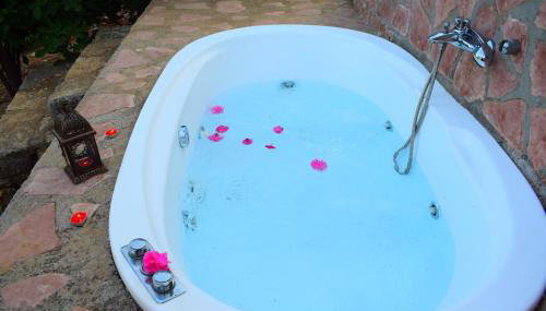 Anna's Stone House - Foto 3, Garden, Garden view