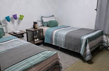 Fun Home in Pocono with Gameroom-Firpit-BBQ Grill-TV and AC in all rooms - Foto 25