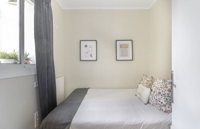 Lovely and Central 4 BR Apartment - Photo 21