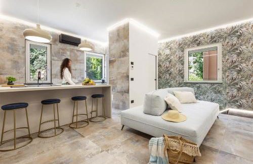 Eclipse #1 - Photo 3