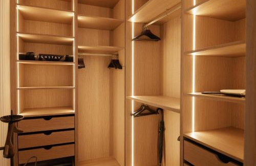 HIGHSTAY - Luxury Serviced Apartments - Pyramides - Foto 4