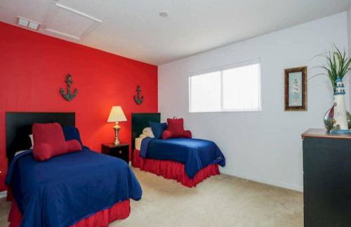 Beautiful 5 Bedroom Viola Pool Home - Foto 8