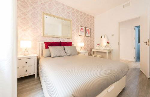 Amplio Apartamento en Chamberí - Photo 2