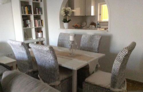 Beach front/waterside apartment - Foto 55