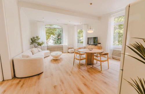 STAYLIGHT City Suite Philosophenviertel - stylish & central - Foto 1