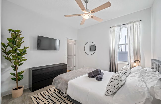 New-6br Discovilla- Sleeps16 Heated Pool & More - Foto 16