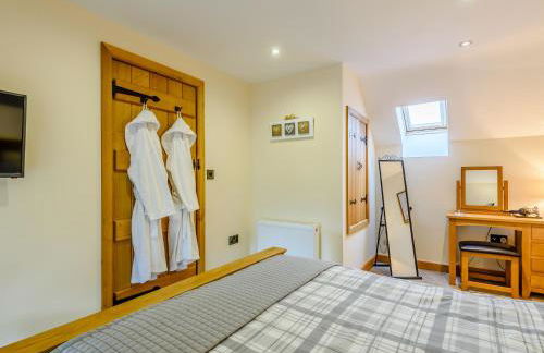 The Stables - Photo 23