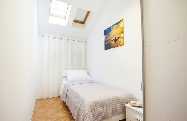 Luxury Apartment With Private Balcony in Quiet Area - Foto 5