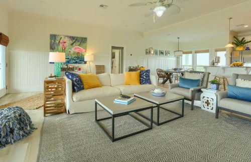 Steps to Bolivar Beach Home with Deck and Grill - Foto 5