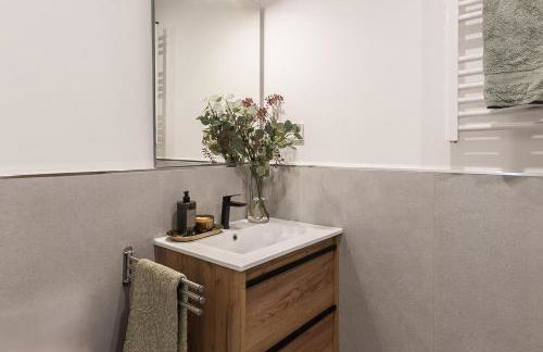 Homeclub Moderno Bajo Andrés Mellado I - Photo 9